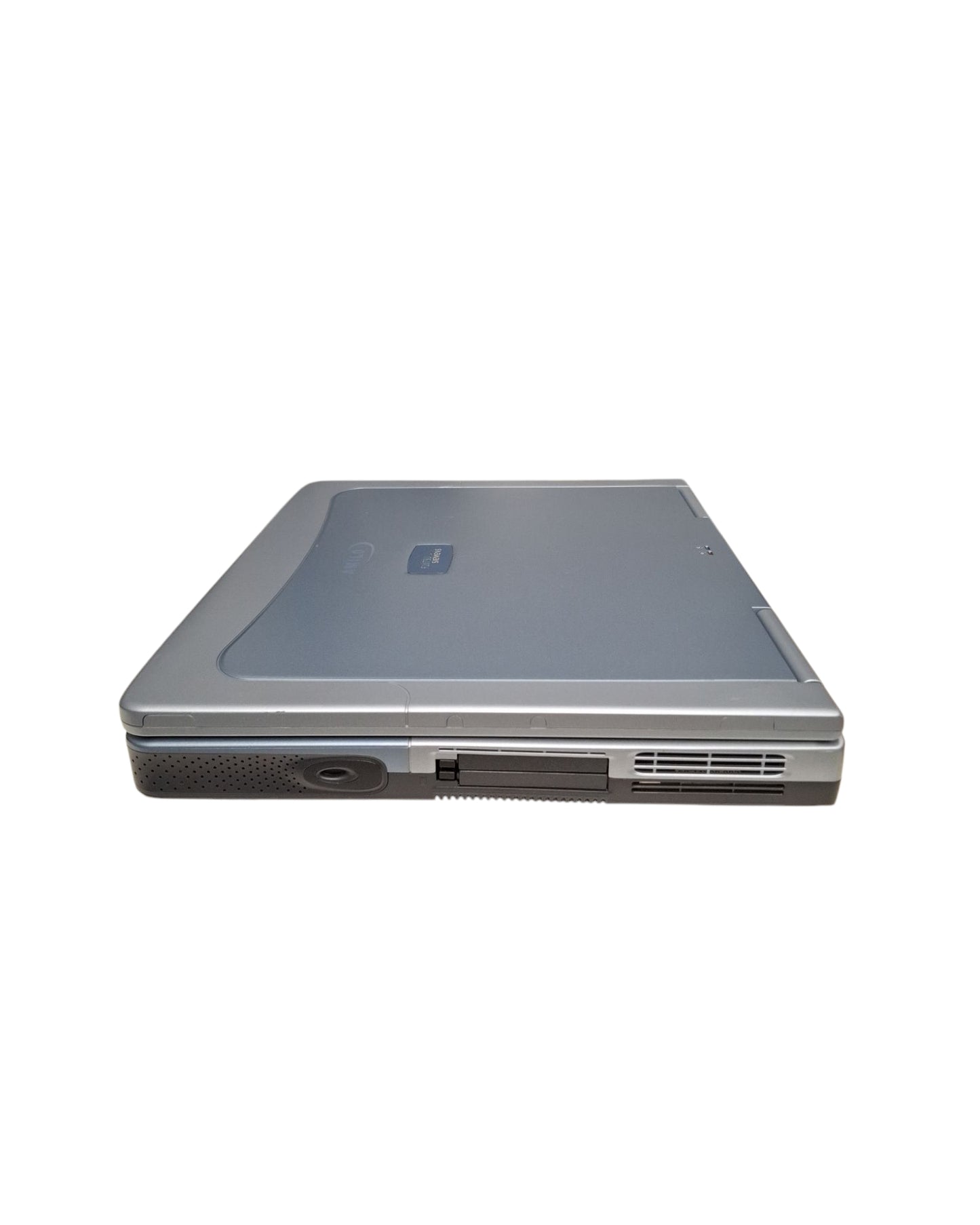 Windows XP Laptop Retro Fujitsu Amilo D 7820 Pentium 4