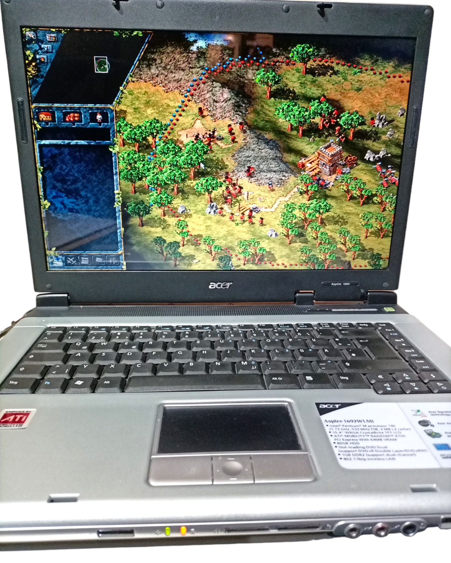 Acer Windows XP Laptop mit 3 Spiele