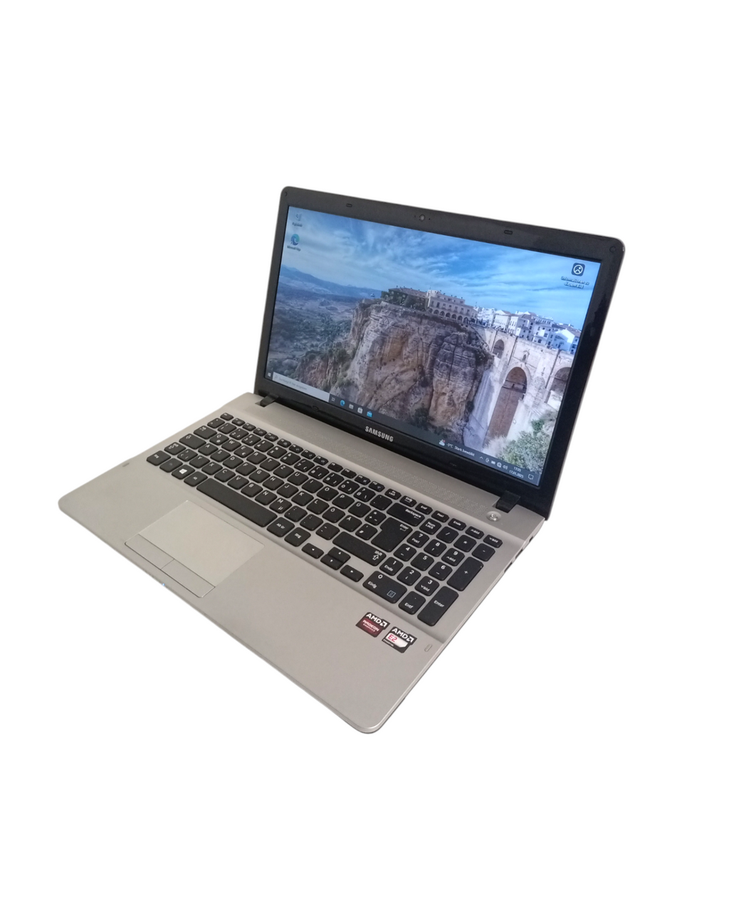 Samsung AtivBook 2 Laptop Win 10 512GB SSD |refurbished|