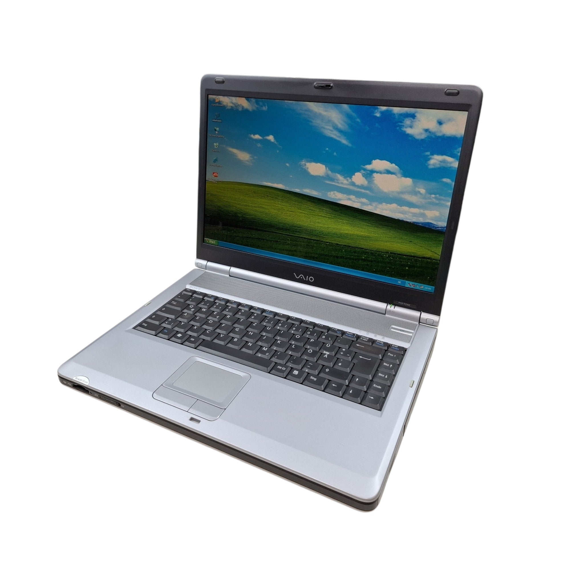 Retro Laptop Sony Vaio PCG-K215Z Pentium 4 768 MB 128 GB SSD ATI Radeon Windows XP
