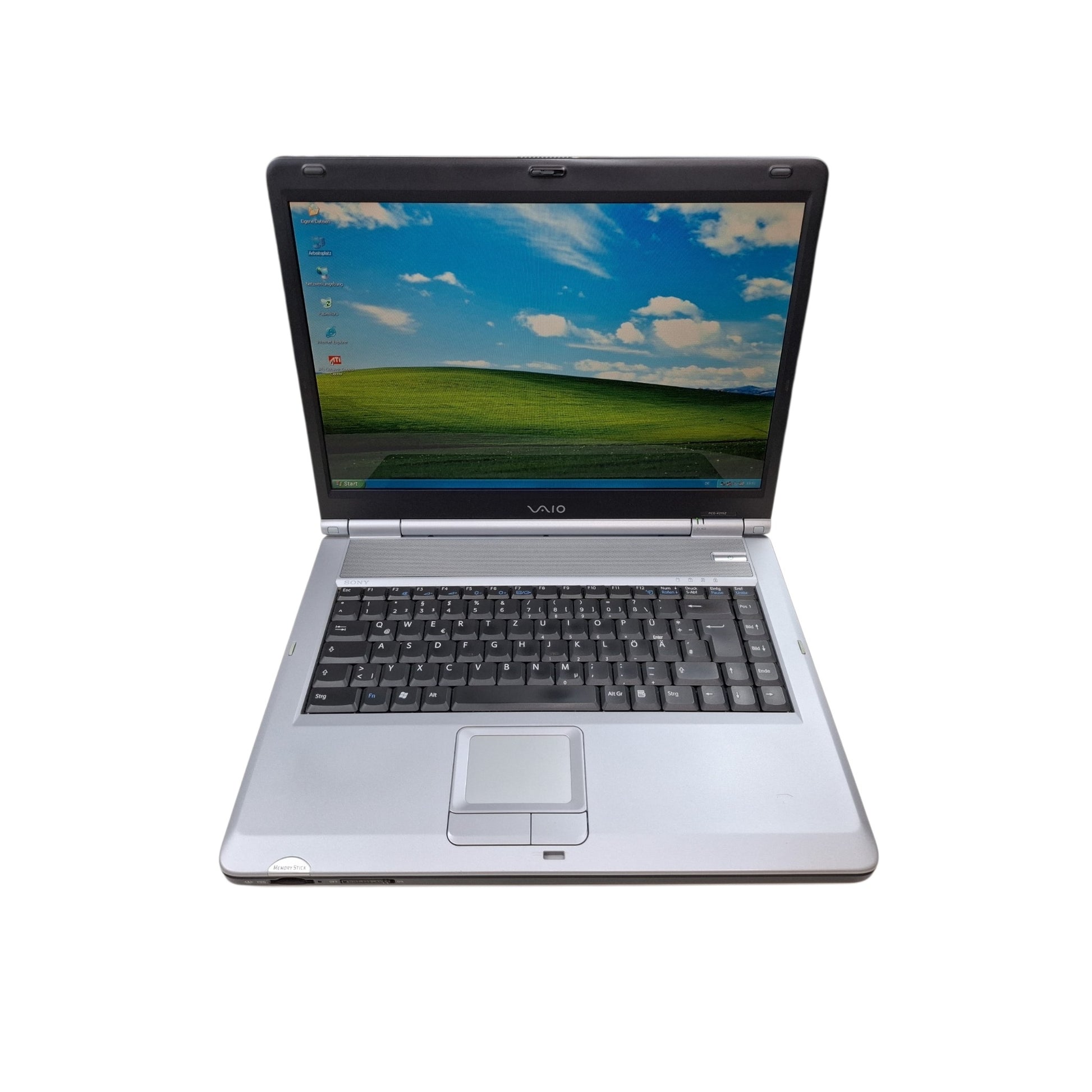 Retro Laptop Sony Vaio PCG-K215Z Pentium 4 768 MB 128 GB SSD ATI Radeon Windows XP